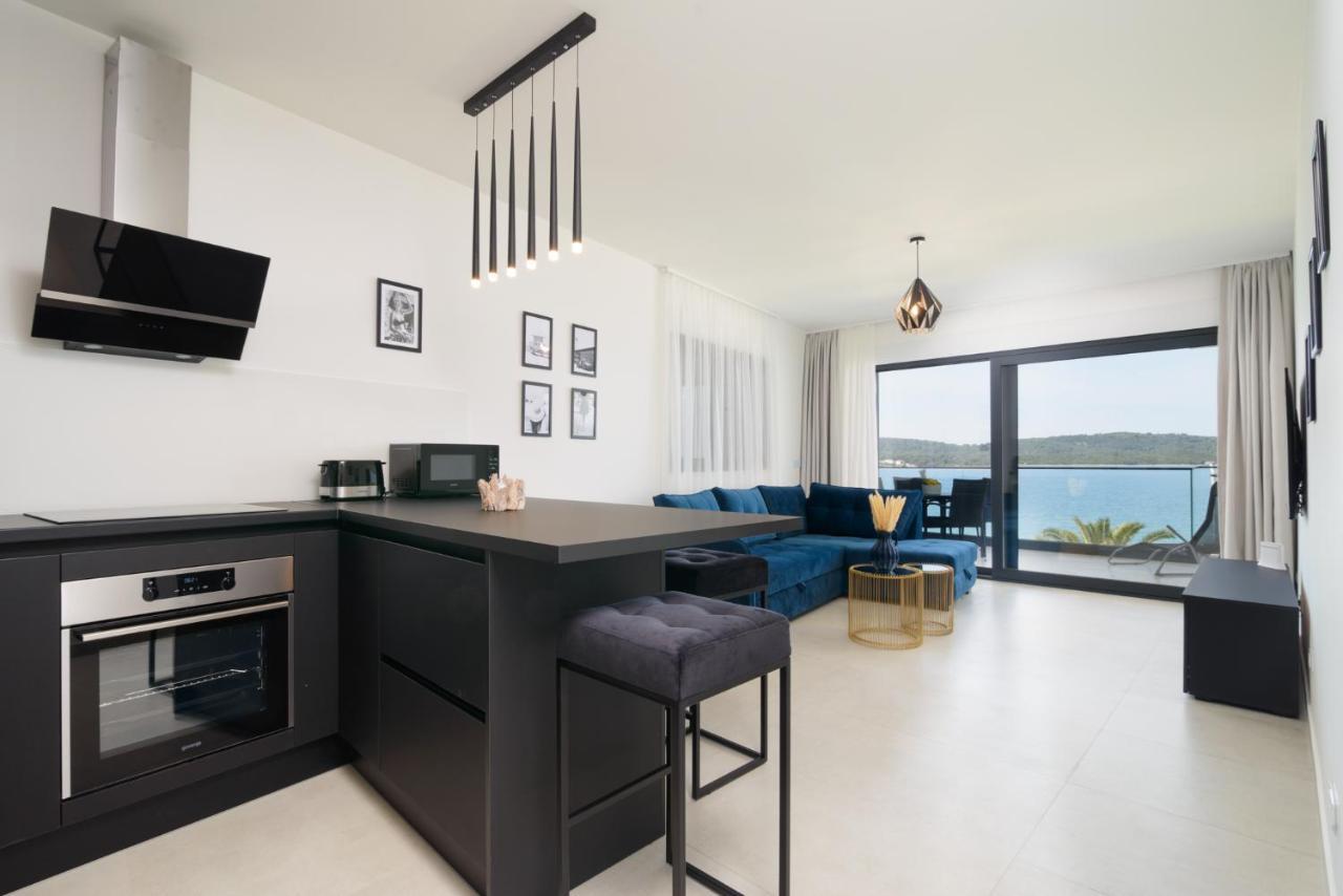 Ero On The Beach Trogir Ngoại thất bức ảnh